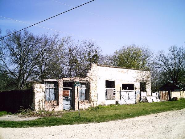 Ruins, Morgan, Texas, by John Cunyus